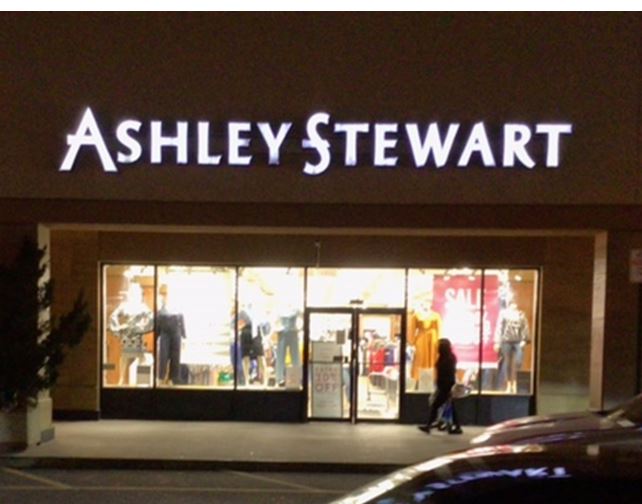 Ashley Stewart Bay Plaza Center storefront